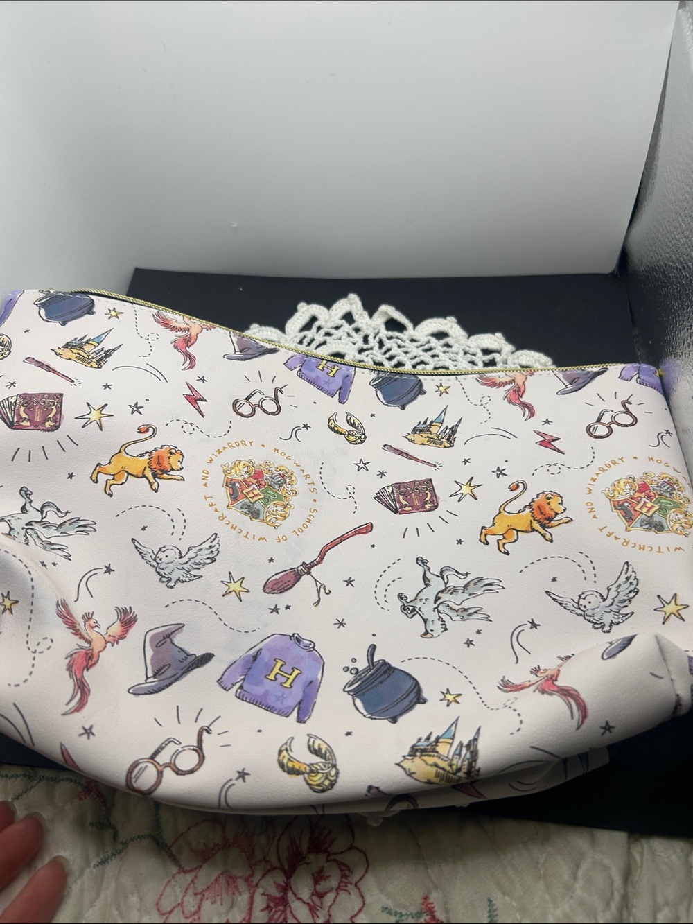 White Magical Print Cosmetic Pouch - Women Accessories - Picture 2 of 3